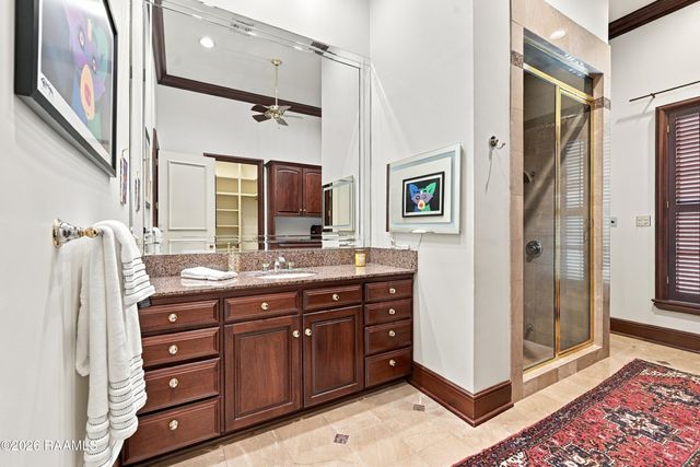 301 Oakleaf Drive, Lafayette, LA 70503
