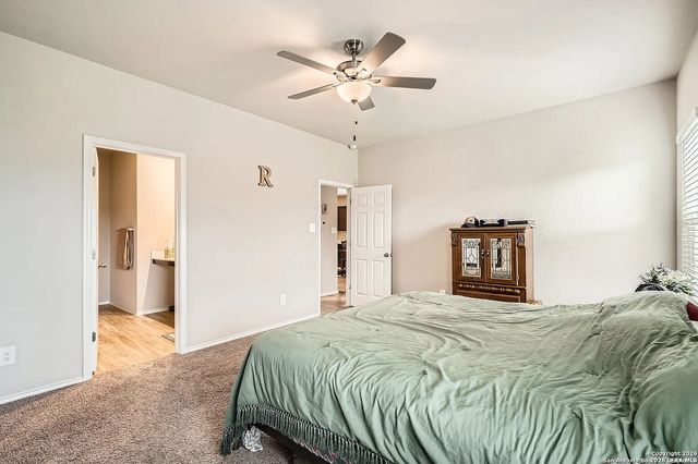13039 Heathers Sun, St Hedwig, TX 78152