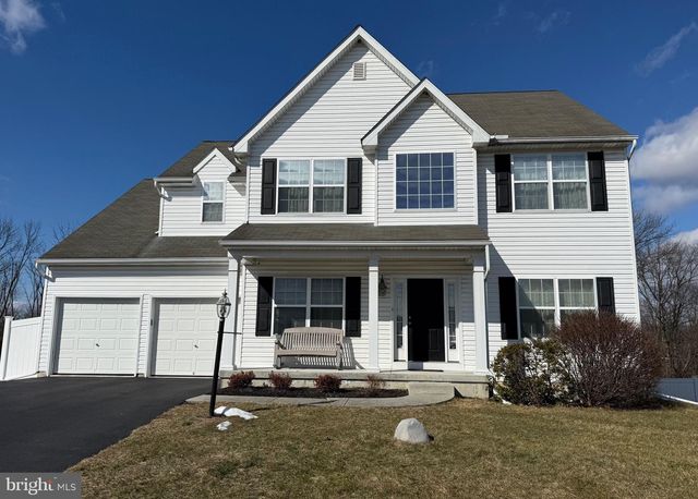 1813 SILVERLEAF LN, Palmyra, PA 17078