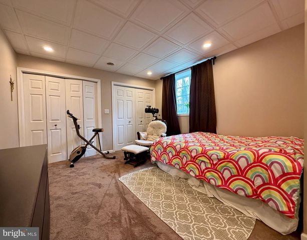 1813 SILVERLEAF LN, Palmyra, PA 17078