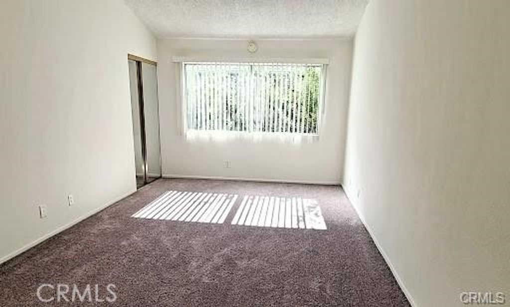 550 E Providencia Avenue, Burbank, CA 91501 — photo 5