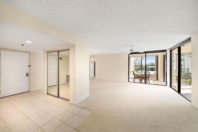 19800 Sandpointe Bay Drive 106, Tequesta, FL 33469