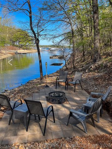 449 Private Road 065 Road, Eucha, OK 74342