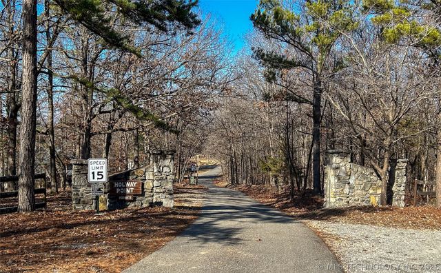 449 Private Road 065 Road, Eucha, OK 74342