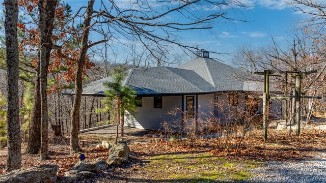 449 Private Road 065 Road, Eucha, OK 74342