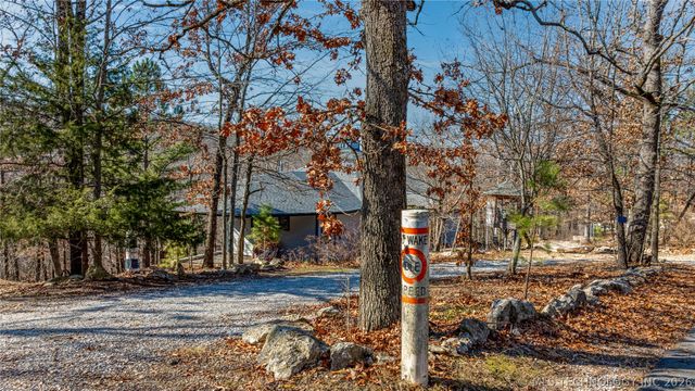 449 Private Road 065 Road, Eucha, OK 74342