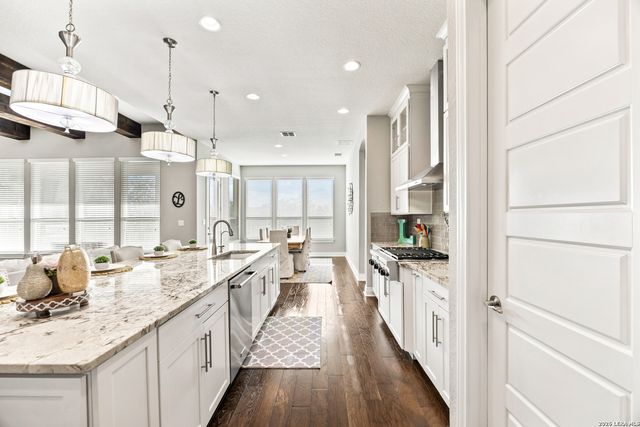 25911 Comanche Creek, San Antonio, TX 78261