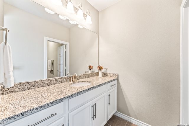 25911 Comanche Creek, San Antonio, TX 78261