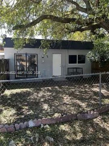 20922 NW 39th Ave, Miami Gardens, FL 33055