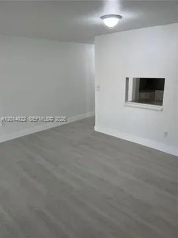 20922 NW 39th Ave, Miami Gardens, FL 33055