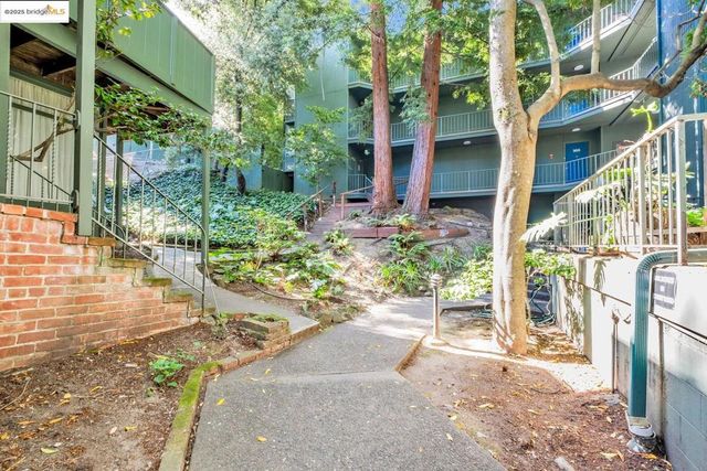 2700 Le Conte AVE 301, Berkeley, CA 94709