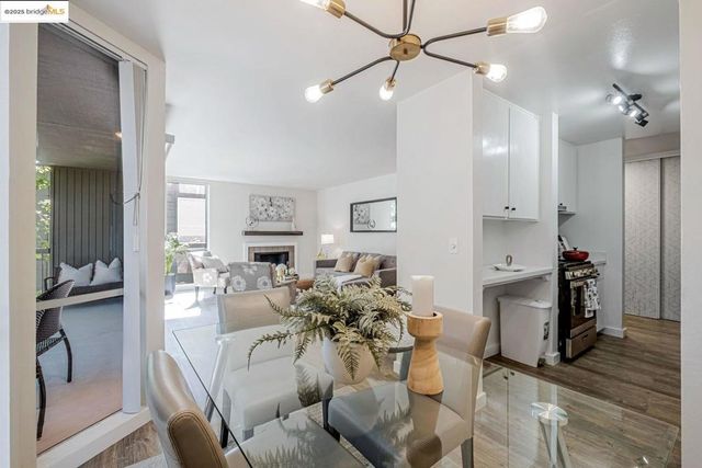 2700 Le Conte AVE 301, Berkeley, CA 94709