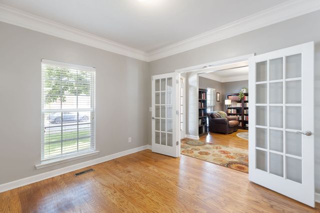 2008 Flocking Dr, Spring Hill, TN 37174