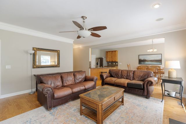 2008 Flocking Dr, Spring Hill, TN 37174