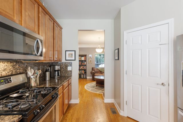 2008 Flocking Dr, Spring Hill, TN 37174