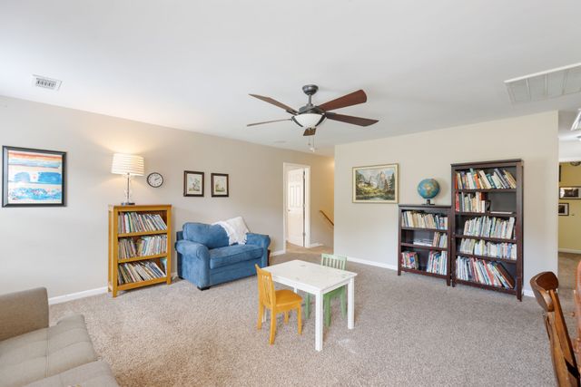 2008 Flocking Dr, Spring Hill, TN 37174