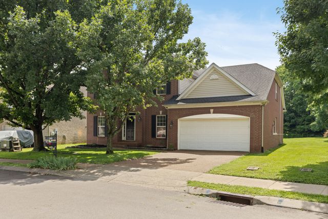 2008 Flocking Dr, Spring Hill, TN 37174