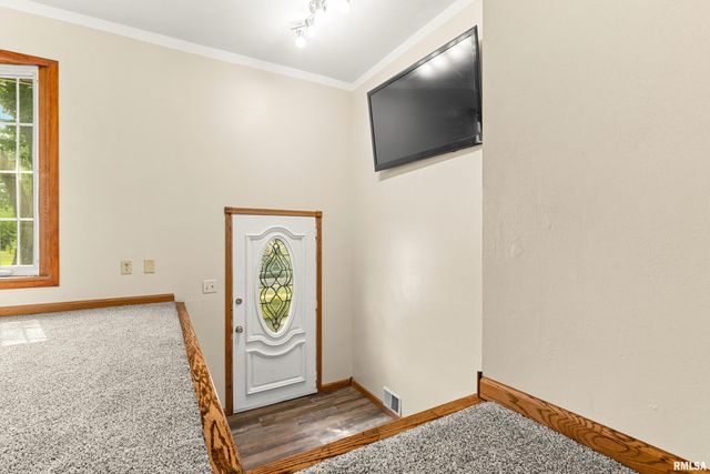 1 DOMINION Court, Pekin, IL 61554
