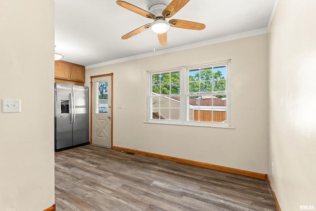 1 DOMINION Court, Pekin, IL 61554