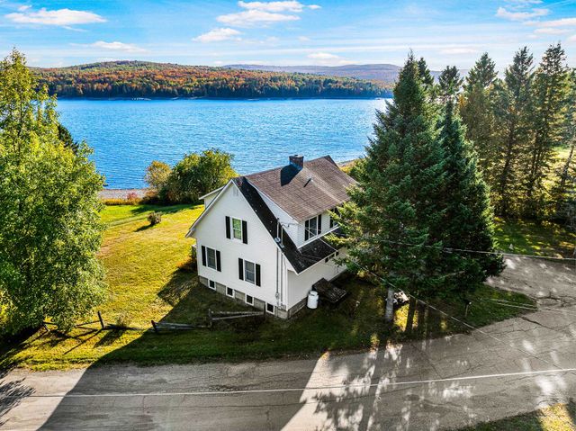 12 Lake Francis, Pittsburg, NH 03592