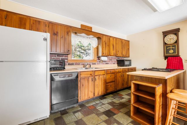 12 Lake Francis, Pittsburg, NH 03592