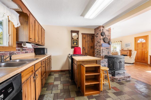 12 Lake Francis, Pittsburg, NH 03592