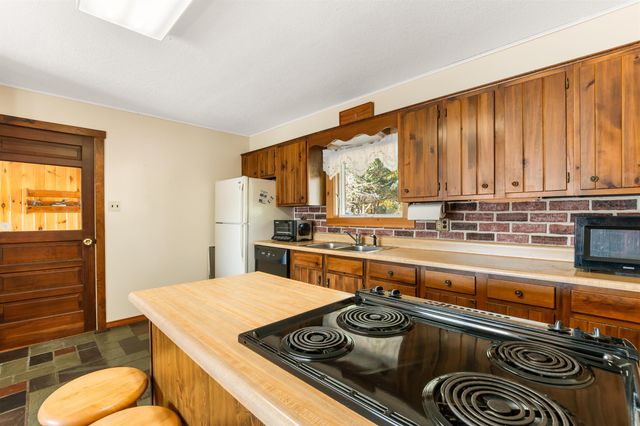 12 Lake Francis, Pittsburg, NH 03592