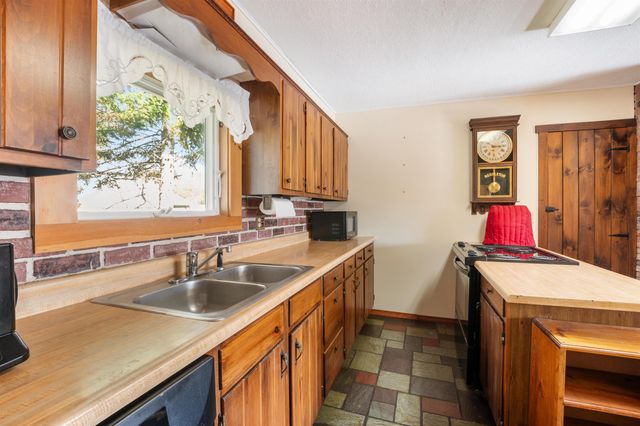 12 Lake Francis, Pittsburg, NH 03592