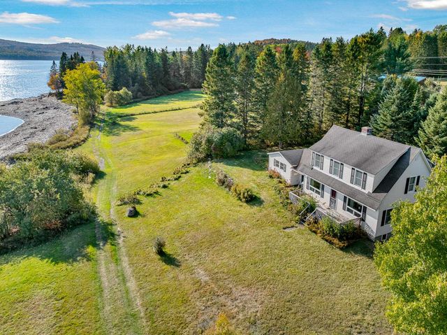 12 Lake Francis, Pittsburg, NH 03592