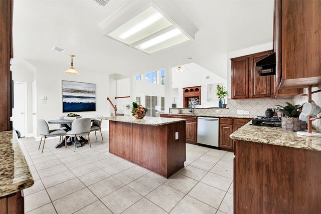 4513 Southpointe Drive, Richardson, TX 75082