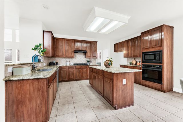 4513 Southpointe Drive, Richardson, TX 75082