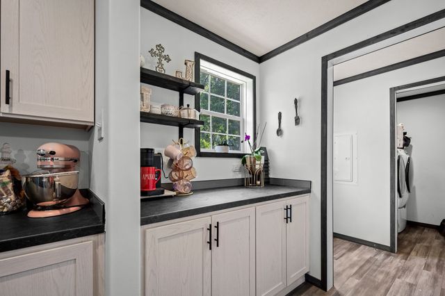 90 Shady Ln, Beechgrove, TN 37018