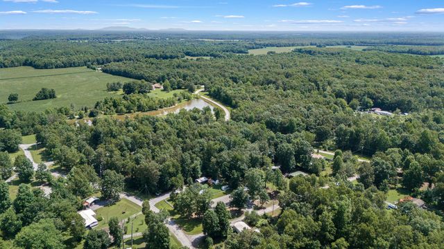 90 Shady Ln, Beechgrove, TN 37018