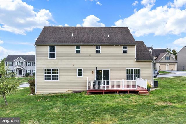 2224 NORTHVIEW LN, Harrisburg, PA 17110