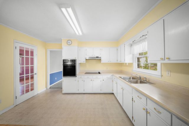 101 Pony Drive, Swainsboro, GA 30401