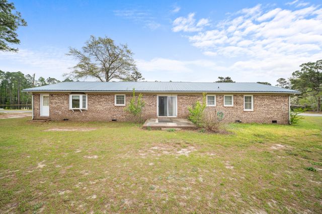 101 Pony Drive, Swainsboro, GA 30401