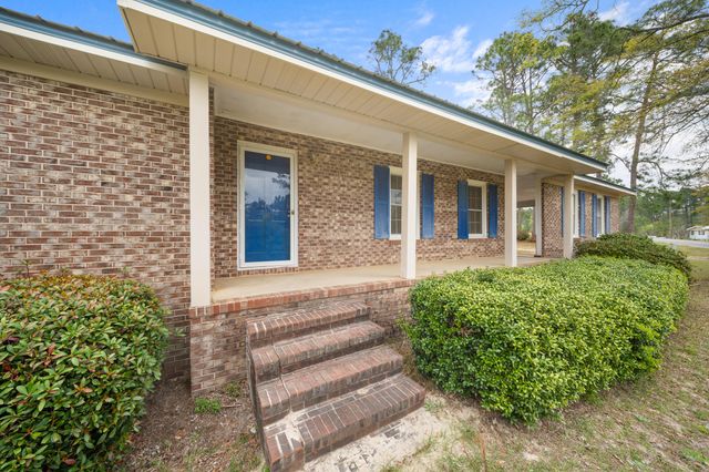 101 Pony Drive, Swainsboro, GA 30401