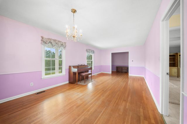 101 Pony Drive, Swainsboro, GA 30401