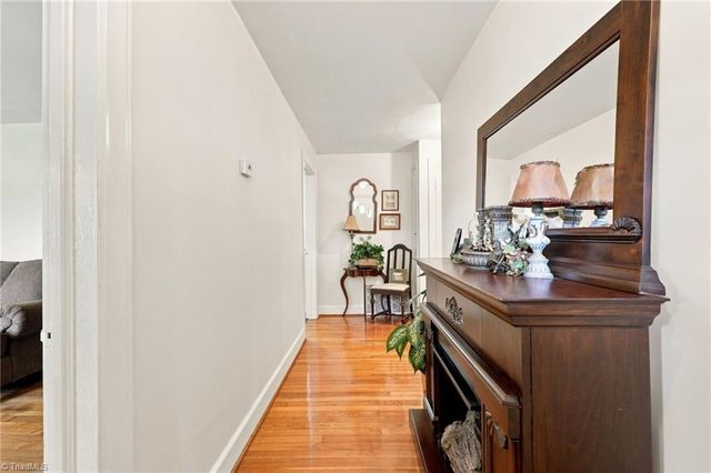 3810 Yadkinville Road, Winston-salem, NC 27106