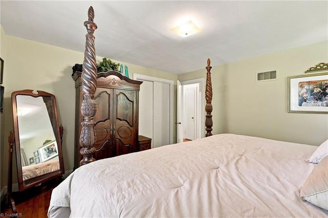 3810 Yadkinville Road, Winston-salem, NC 27106
