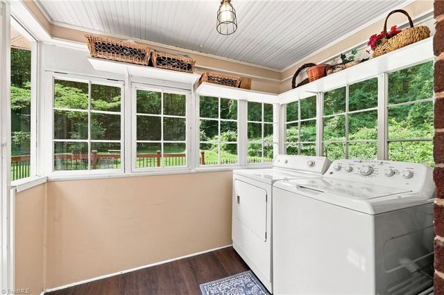 3810 Yadkinville Road, Winston-salem, NC 27106