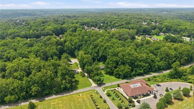 3810 Yadkinville Road, Winston-salem, NC 27106