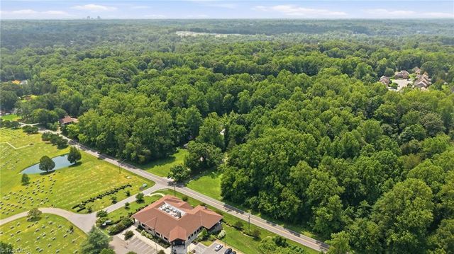 3810 Yadkinville Road, Winston-salem, NC 27106