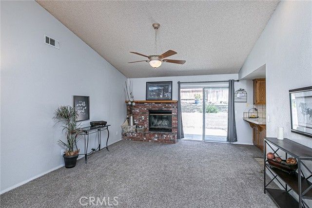 935 Rainbow, Santa Maria, CA 93455