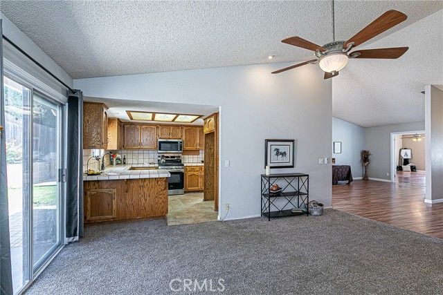 935 Rainbow, Santa Maria, CA 93455