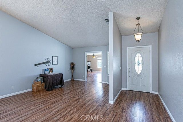 935 Rainbow, Santa Maria, CA 93455