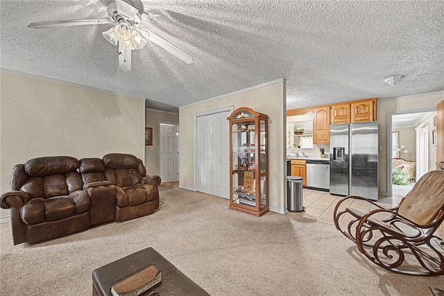 608 N 10th Street, Rogers, AR 72756