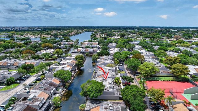 11254 NW 15th Ct, Pembroke Pines, FL 33026