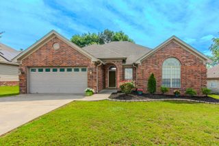 306 Hidden Meadows Drive, Benton, AR 72015