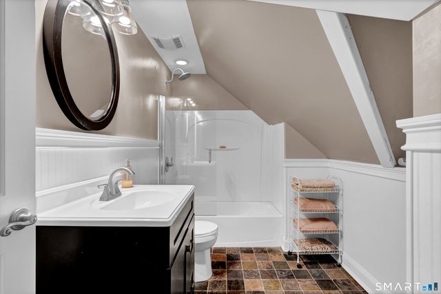 46 Henderson Drive, Avon, CT 06001